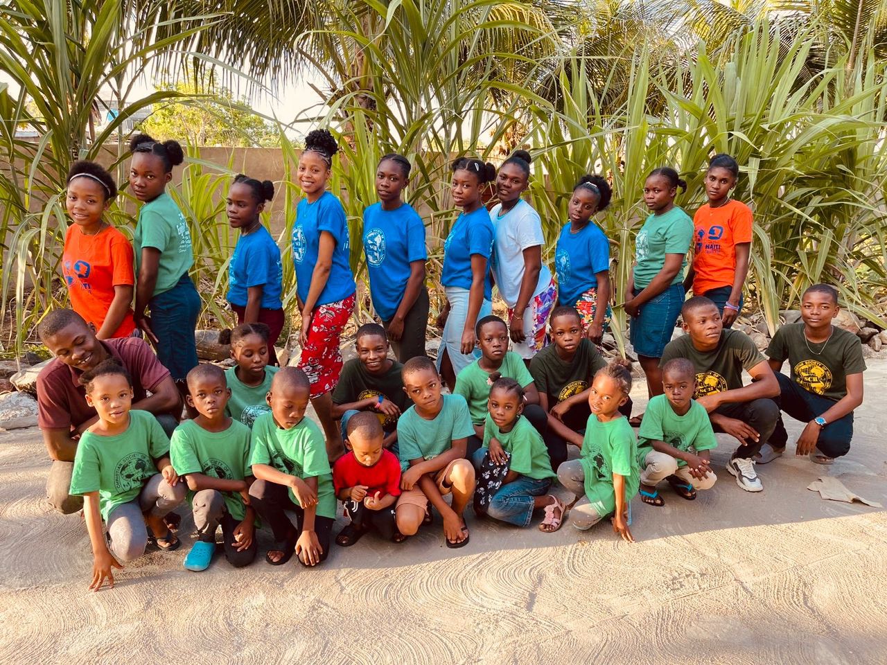 SCH children gathered together in Désarmes, Haiti
